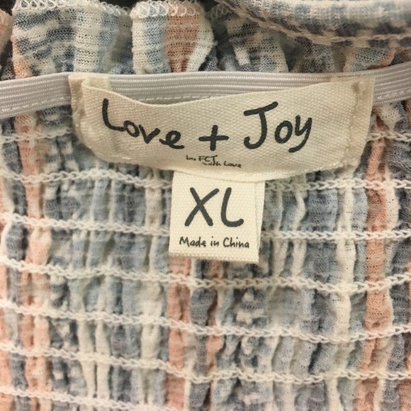 Love + Joy Ladies Puff Sleeve Top - Picture 4 of 6